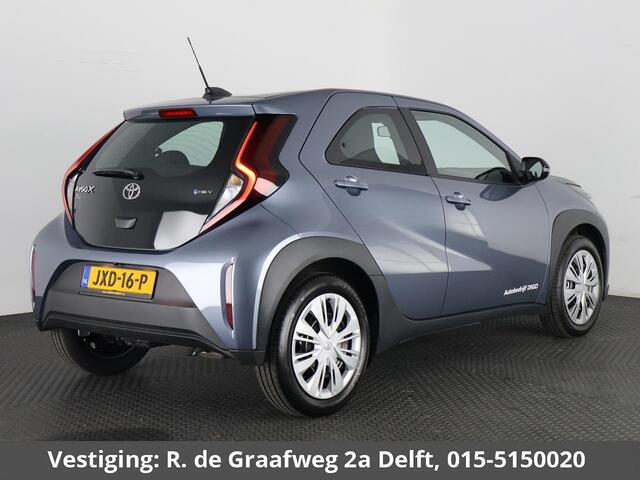 Toyota AYGO X Hybrid 115 Play | Adaptieve Cruise Control | Achteruitrij Camera | Apple Carplay & Android auto |