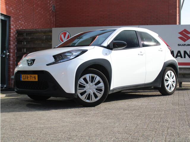 Toyota AYGO X 1.0 VVT-i MT Play Achteruitrijcamera, Cruise Control Adaptief, Apple Carplay/Android Auto, Elektrische Ramen