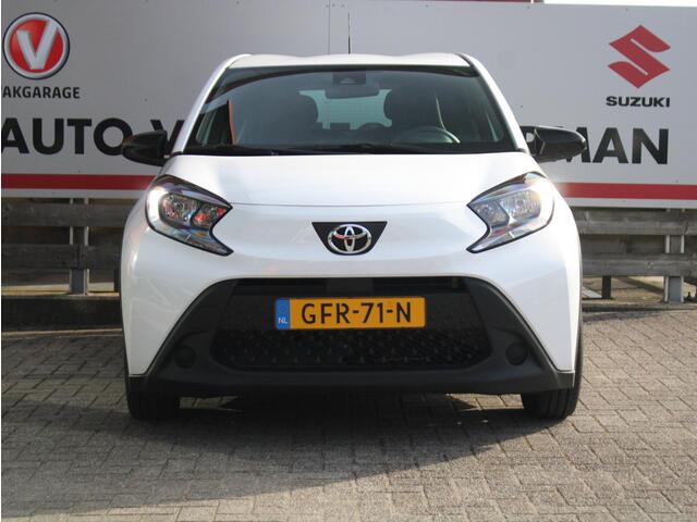Toyota AYGO X 1.0 VVT-i MT Play Achteruitrijcamera, Cruise Control Adaptief, Apple Carplay/Android Auto, Elektrische Ramen