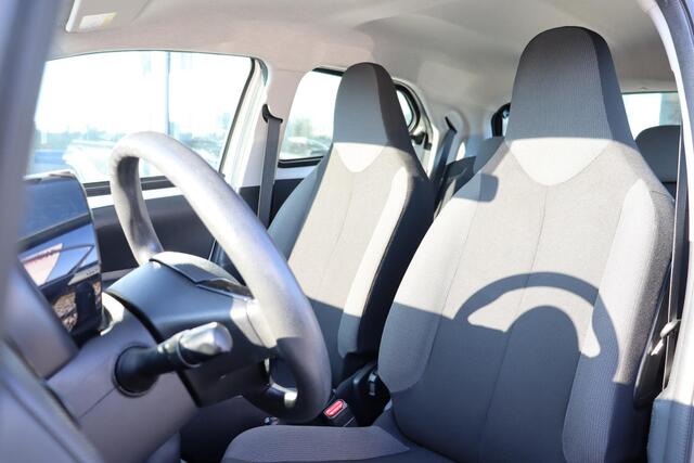 Toyota AYGO 1.0 VVT-i x-fun, Bluetooth, Airco, Elektrische ramen voor, Start / Stop, Speed Limiter.