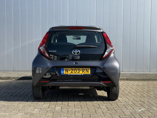 Toyota AYGO 1.0 VVT-i x-play NL Auto Car Play