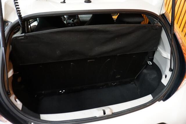 Toyota AYGO 1.0 VVT-i x-now 5drs Airco