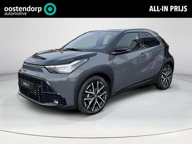 Toyota AYGO X Hybrid 115 GR Sport | Storm grey met zwart dak | Nieuw uit voorraad leverbaar |