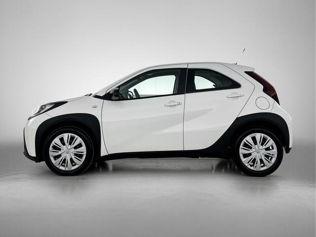 Toyota AYGO X 1.0 VVT-i MT Play | BTW Voertuig | Achteruitrijcamera | 1ste eigenaar |