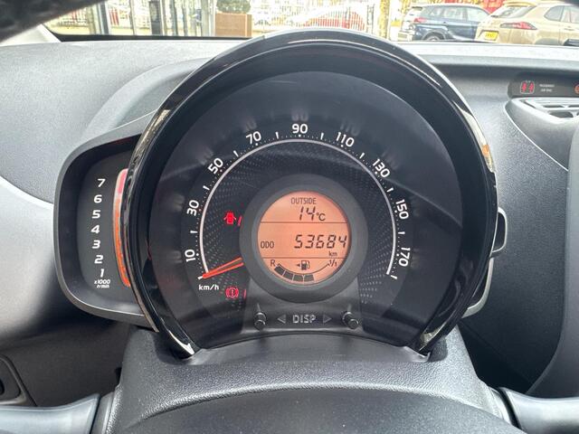 Toyota AYGO 1.0 VVT-i x-joy cabrio | 06-10141018 Voor meer informatie