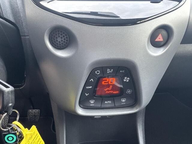 Toyota AYGO 1.0 VVT-i x-joy cabrio | 06-10141018 Voor meer informatie