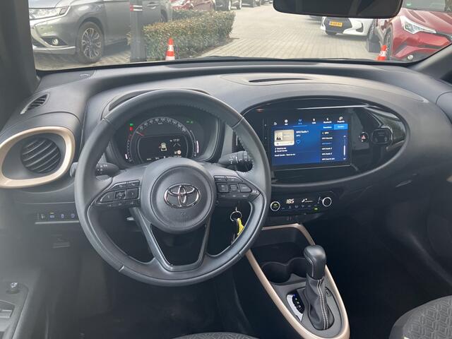 Toyota AYGO X 1.0 VVT-i AUTOMAAT Puls | Apple Car-Play | Camera