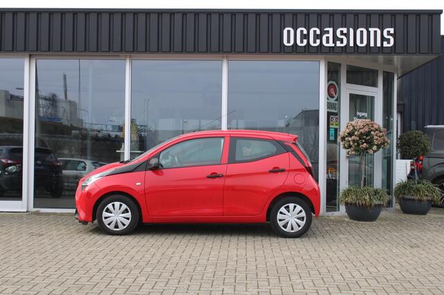 Toyota AYGO 1.0 VVT-i x-fun