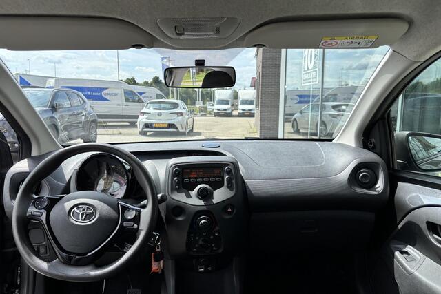 Toyota AYGO 1.0 VVT-i x-fun, Bluetooth, Airco!