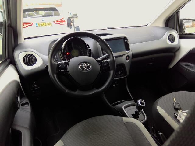 Toyota AYGO 1.0 VVT-i x-joy AUTOMAAT ECC | LMV | CAMERA | BT-TEL