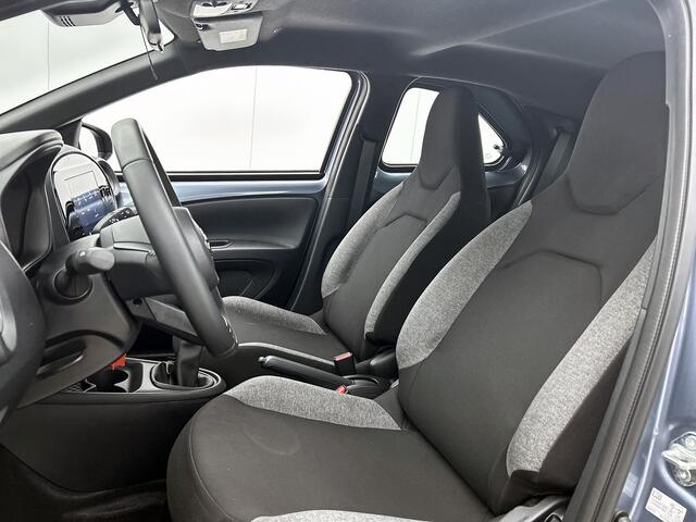 Toyota AYGO X 1.0 VVT-i MT Play | Apple CarPlay | Android Auto |