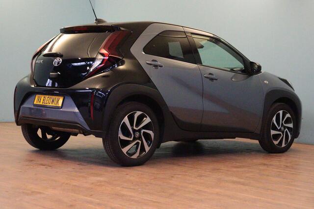 Toyota AYGO X 1.0 VVT-i MT first APPCONNECT | CAMERA | STOELVERW | ADAP CRUISE | LANE-ASSIST |
