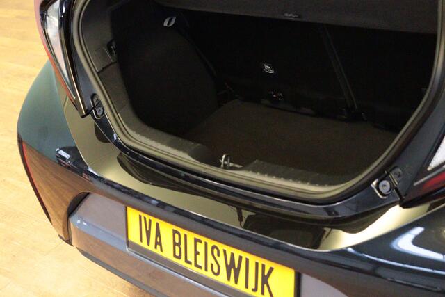 Toyota AYGO X 1.0 VVT-i MT first APPCONNECT | CAMERA | STOELVERW | ADAP CRUISE | LANE-ASSIST |