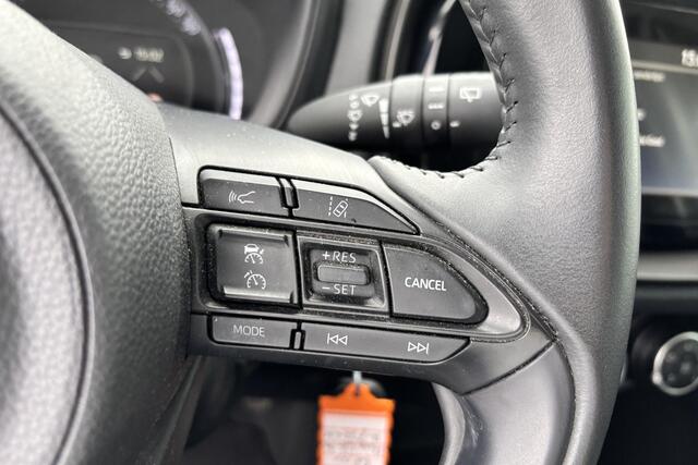 Toyota AYGO X 1.0 VVT-i MT Play, Apple carplay, Android auto , Parkeercamera, Adaptieve Cruise Control.