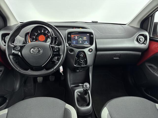 Toyota AYGO 1.0 VVT-i x-play | Apple Carplay/Android Auto | Achteruitrijcamera |