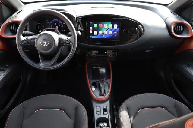 Toyota AYGO X Hybrid 115 pulse, Easy Pack, Parkeersensoren, Climate control, Keyless entry, Apple Carplay / Android Auto.