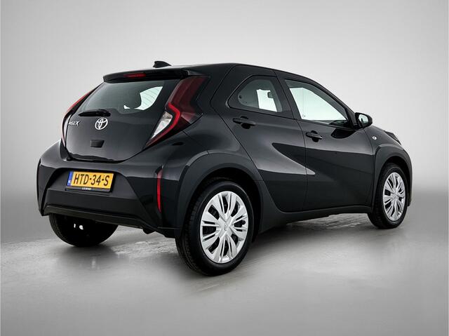Toyota AYGO X 1.0 VVT-i MT Play