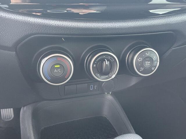 Toyota AYGO X 1.0 VVT-i S-CVT Play