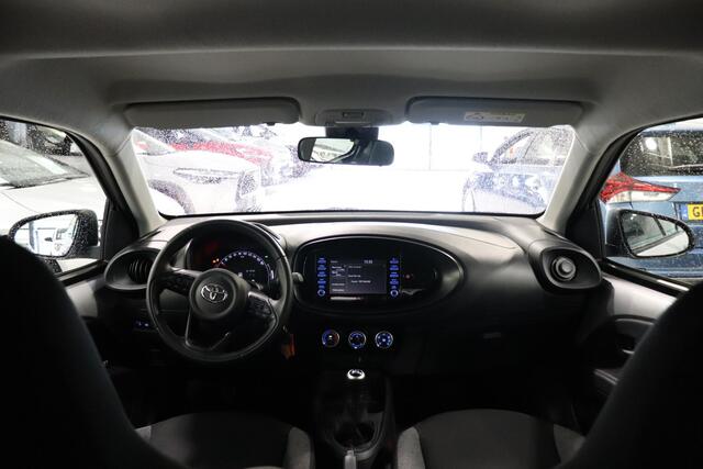 Toyota AYGO X 1.0 VVT-i Play, Parkeercamera, Apple Carplay/Android Auto, Airco!
