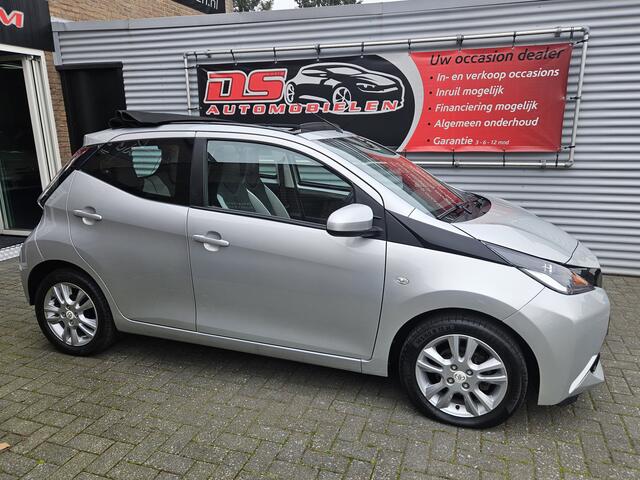 Toyota AYGO 1.0 VVT-i x-play CABRIOLET *** AIRCO-ELECTR.RAMEN-CV-SP.WIELEN ,etc,etc.***