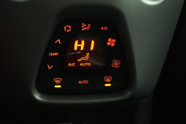 Toyota AYGO 1.0 VVT-i x-cite | Led verlichting | Achteruitrijcamera | Lichtmetalen velgen | Cabrio dak | All season banden | Apple Carplay/Android Auto |