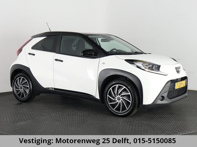 Toyota AYGO X 1.0 BLACK & WHITE SPECIAL EDITION GARANTIE 6-2033 CARPLAY NAVIGATIE.ADAPTIEVE CRUISE. SPECIAL EDITION PACK