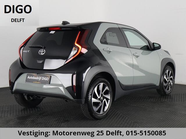 Toyota AYGO X 1.0 VVT-i PULSE PACK BI-TONE GARANTIE 3-2035! CARPLAY NAVI.STOELVERWARMING. ADAPTIVE CRUISE CONTROLL