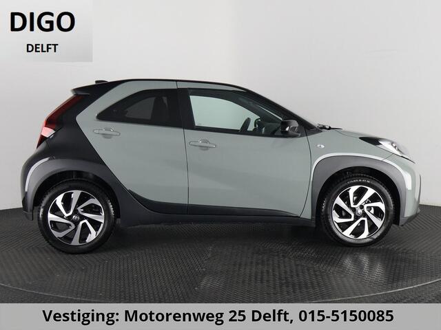 Toyota AYGO X 1.0 VVT-i PULSE PACK BI-TONE GARANTIE 3-2035! CARPLAY NAVI.STOELVERWARMING. ADAPTIVE CRUISE CONTROLL