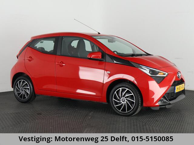 Toyota AYGO 1.0 VVT-i X-PLAY CARPLAY NAVI GARANTIE 2030* . CAMERA . DEALER ONDERHOUDEN . APPLE CARPLAY & ANDROID AUTO