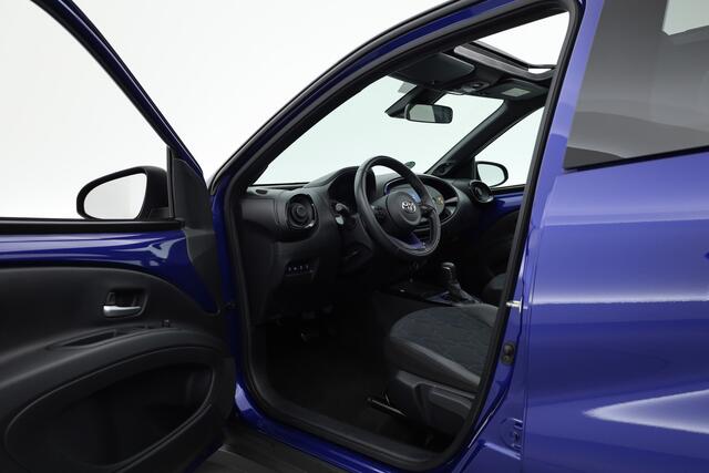 Toyota AYGO X 1.0 VVT-i S-CVT Envy | Softtop | JBL Audio | Adapt. Cruise | Camera | Apple CarPlay | LED | 18''