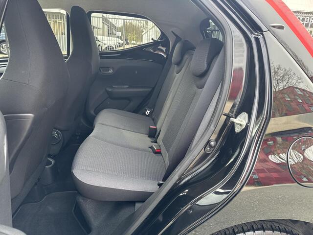 Toyota AYGO 1.0 VVT-i x-joy | 06-10141018 Voor meer informatie