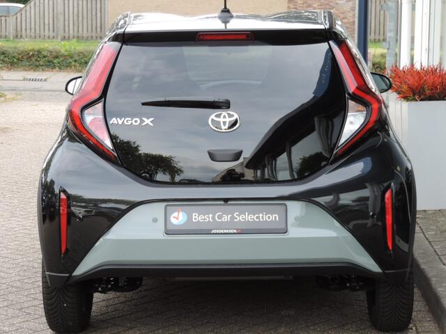 Toyota AYGO X 1.0 VVT-i MT Teamplayer - ACC | Camera | Stoelverw. | CarPlay | 17''