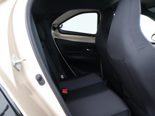 Toyota AYGO X 1.0 VVT-i S-CVT Premium Erdie