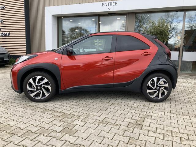 Toyota AYGO X 1.0 VVT-i MT Pulse Bi-tone | Carplay | Stoelverwarming