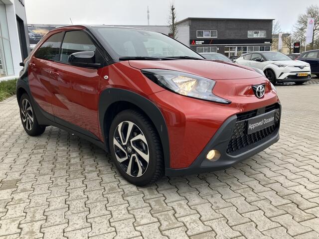Toyota AYGO X 1.0 VVT-i MT Pulse Bi-tone | Carplay | Stoelverwarming