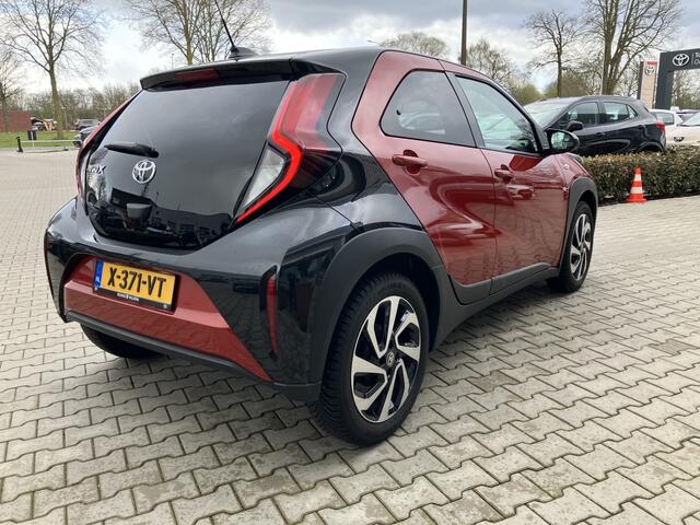 Toyota AYGO X 1.0 VVT-i MT Pulse Bi-tone | Carplay | Stoelverwarming
