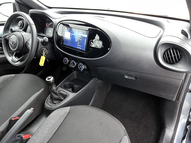 Toyota AYGO X 1.0 VVT-i MT Play | BTW Voertuig | Dealeronderhouden | Onderweg-naar-dealer