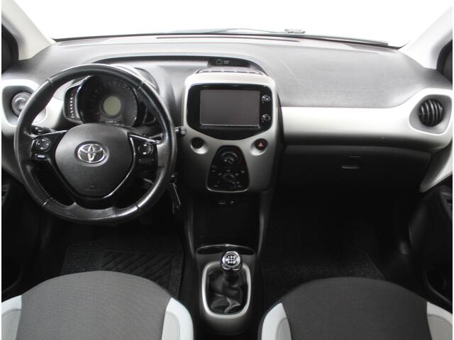 Toyota AYGO 1.0 VVT-i x-fun AIRCO | CAMERA | STB | LED | ELRM/SP | CV