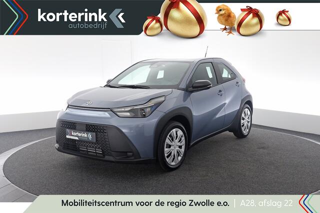 Toyota AYGO X Hybrid 115 play