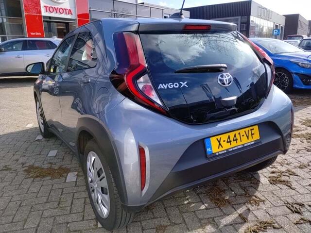 Toyota AYGO X 1.0 VVT-i MT Play | Rijklaar | NL-auto | Apple/Android | Camera | Airco | Adaptive cruise