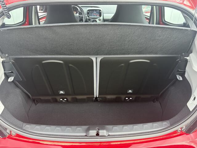 Toyota AYGO 1.0 VVT-i X-Play NL Auto Dealer Onderhouden Apple Carplay Android Auto Camera