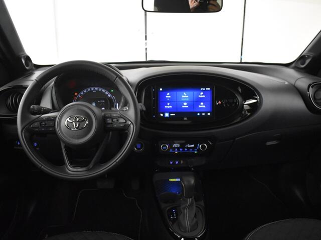 Toyota AYGO X 1.0 VVT-i S-CVT Premium | JBL | Keyless | Stoelverw. | Leder |