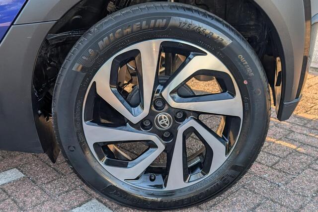 Toyota AYGO X 1.0 VVT-i S-CVT Envy