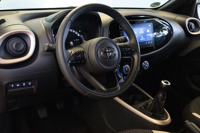 Toyota AYGO X 1.0 VVT-i MT APPCONNECT | CAMERA | STOELVERW | ADAP CRUISE | LANE-ASSIST |