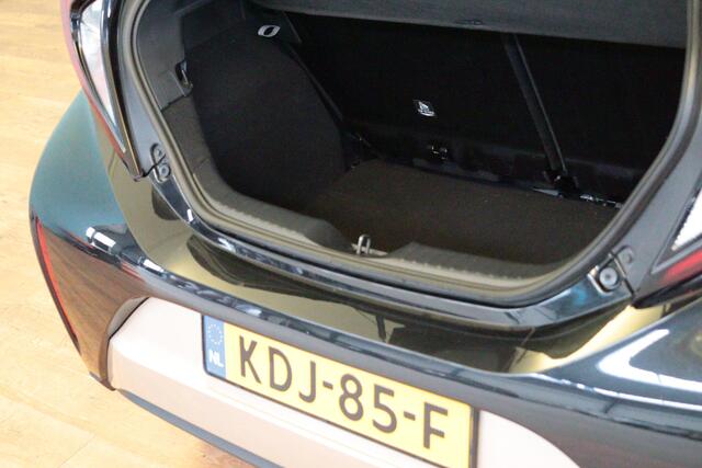 Toyota AYGO X 1.0 VVT-i MT APPCONNECT | CAMERA | STOELVERW | ADAP CRUISE | LANE-ASSIST |