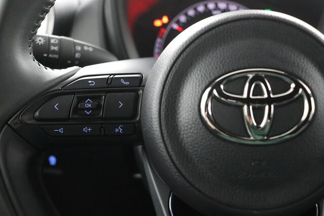 Toyota AYGO X 1.0 VVT-i MT JBL | Parkeersensoren | Stoelverwarming | JBL Audio | Apple Carplay/Android Auto |