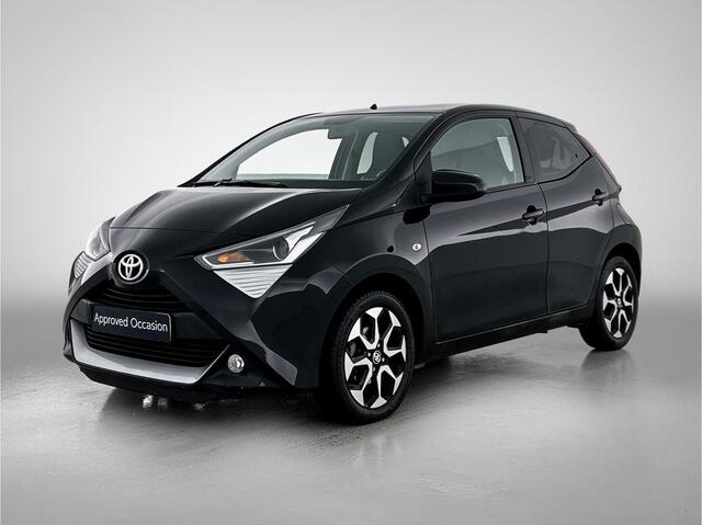 Toyota AYGO 1.0 VVT-i x-play Automaat | Premium uitvoering || Parkeersensoren voor en achter | Parkeersensoren voor en achter |