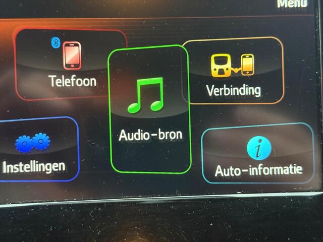 Toyota AYGO 1.0 VVT-i x-play Airco, Carplay, 5 DRS, NL/NAP!