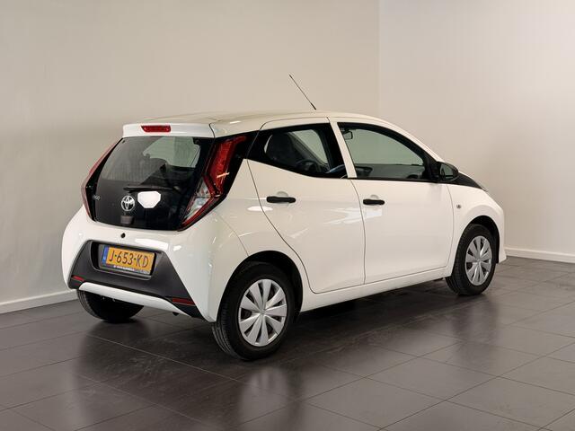 Toyota AYGO 1.0 VVT-i x-fun | Airco | Zeer lage Km-stand |