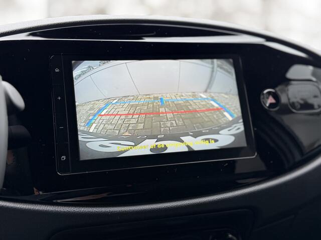 Toyota AYGO X Hybrid 115 Pulse Apple/Android, Draadloze telefoonlader, Achteruitrijcamera